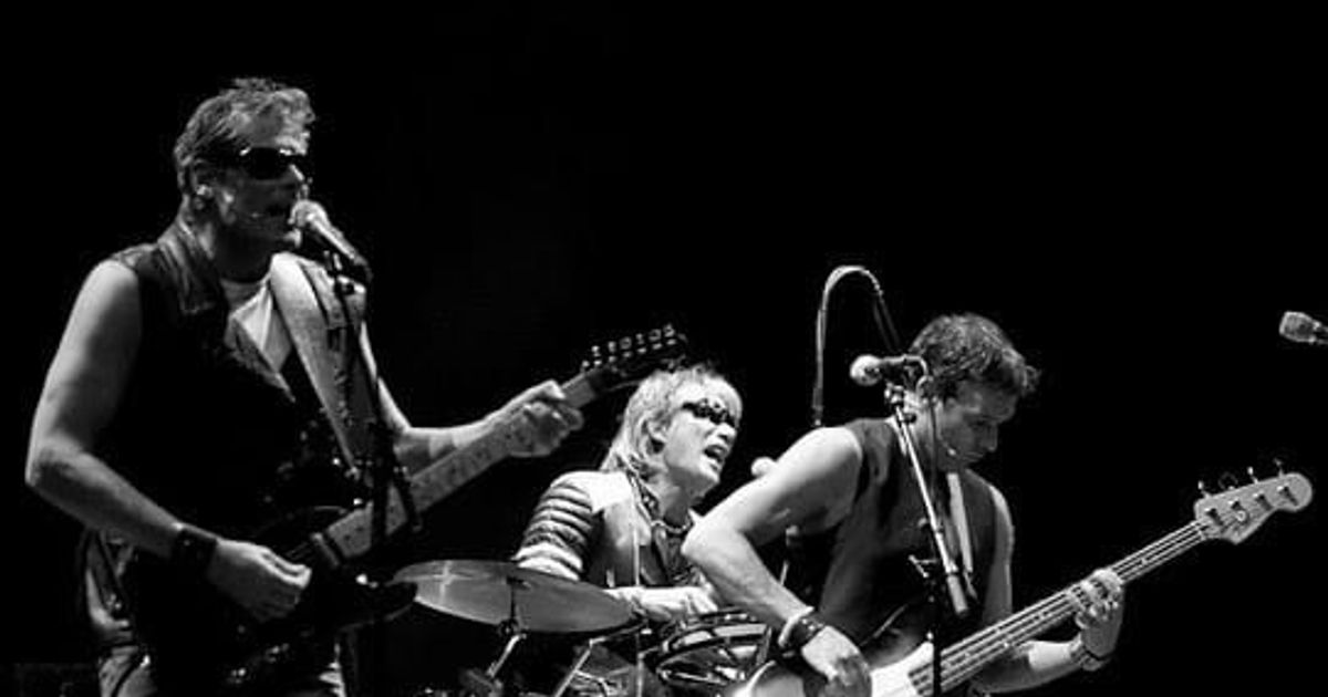 Eigenlijk — Viggo Waas, Eddie B. Wahr & Kees van der Vooren